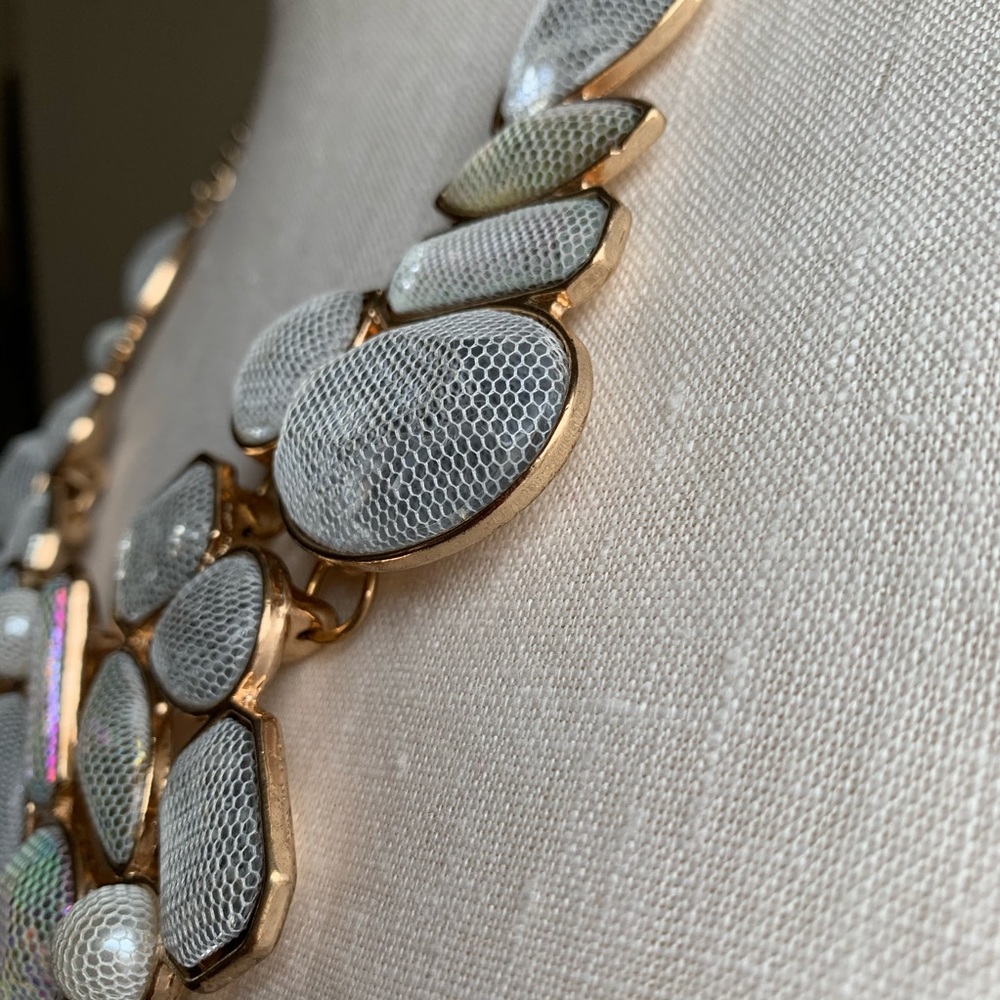 Statement necklace - Picture 4 of 5